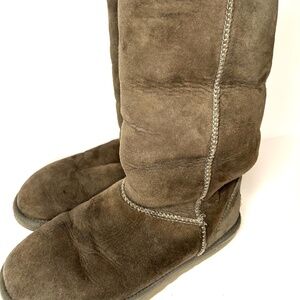UGG Classic Tall Boot